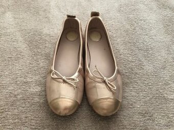 Stuart Weitzman balerinky, veľ. 38