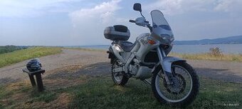 Aprilia Pegaso 650 Cube