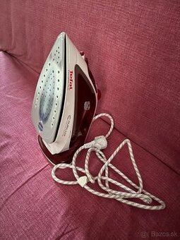 Žehlička Tefal