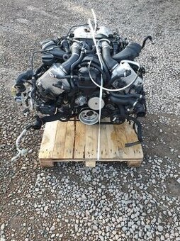 Kompletní motor BMW S63B44A 4.4 V8 Twin Turbo X5M E70 X6M