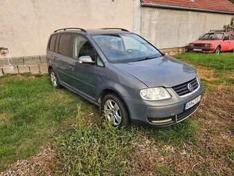 Predám touran 1.6 fsi - 1