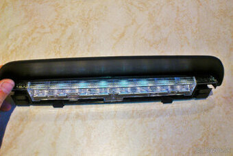 tretie brzdové svetlo na BMW 4´