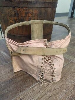 Dámsky korzet 19.storočie