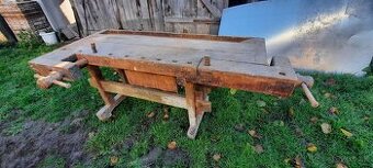 Stolárska hoblica, stolársky ponk - 1