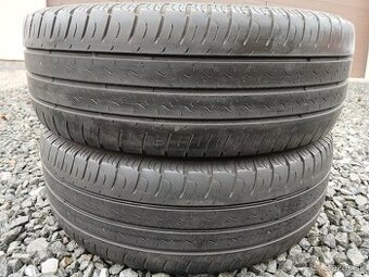 Predám jazdené letné pneumatiky GOODYEAR 215/60 r17 C.