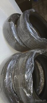 Predám 4× letné pneumatiky KUMHO CRUGEN HP71 235/50 R19 99H