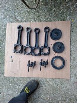 Predam diely na motor Zetor