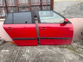 Zadné práve  dvere škoda fabia 2 kombi