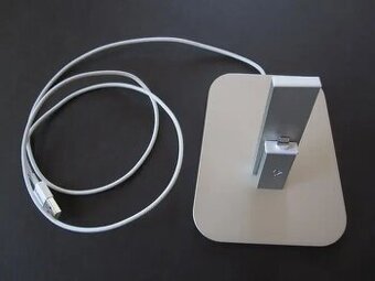 Prémiový hliníkový stojan Twelve South HiRise pre iPhone / i