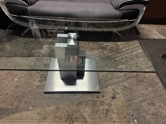 Konferenčný stolík