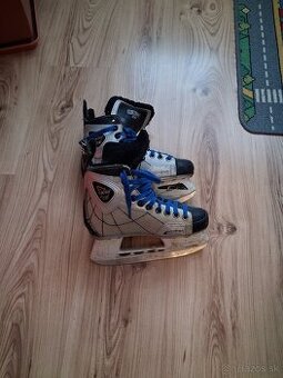 Detske zimne korcule