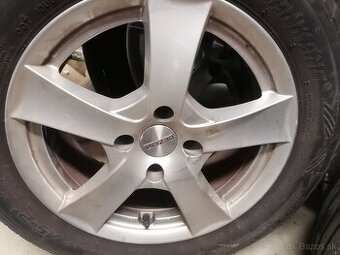 Predám pekné disky s letnými pneu 215/55 R16