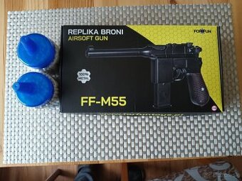 Airsoftova pištoľ C92