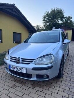 Volkswagen golf 5