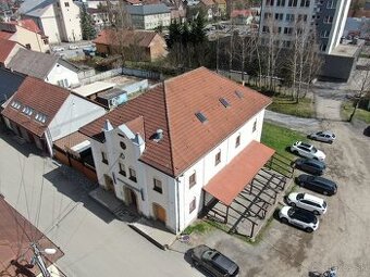 Predám/prenajmem polyfunkčnú budovu v centre Tvrdošína