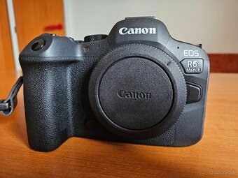 Canon EOS R6 II
