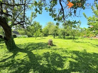 Stavebný pozemok 1350 m2 - slnečný, rovinatý, Nitra - Chreno
