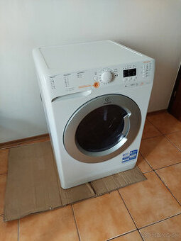 Práčka so sušičkou INDESIT XWDA 751480
