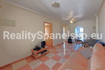 byt 3+1 s balkonem a střešní terasou 99.900EUR ŠPANĚLSKO