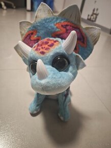 FurReal Triceratops - interaktivny