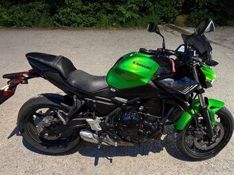 Predám motorku KAWASAKI z650, 2020