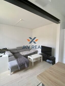 JKVreal ponúka na predaj 1-izbový byt s veľkou terasou v nov