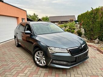 Škoda Superb Combi  iV 1.4TSI PHEW 160kw DSG Style