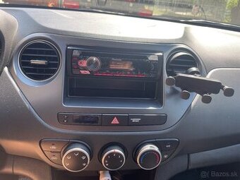Hladam autoelektrikára ktorý mi namontuje Autorádio