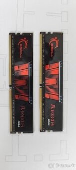 DDR4 3000MHz CL16 2x8GB - 1