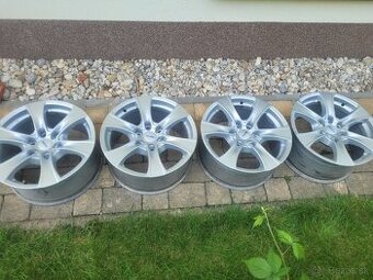 Predám ALUTEC alu disky 6x139,7 Pajero Fullback