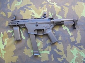 EMG Angstadt Arms SCW-9 G3 AEG full metal.