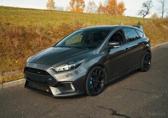 FORD FOCUS RS 80 000KM