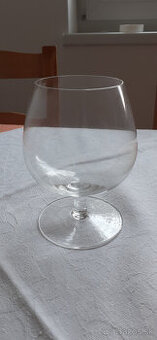 Sada sklených pohárov