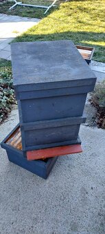 Predám včelie úle, medníky, komplety