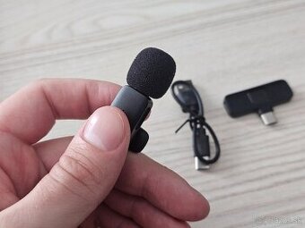 Bezdrôtový klopový mikrofón