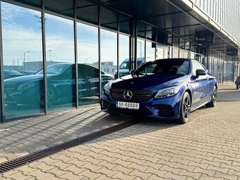 Mercedes Benz C200 AMG line 4matic