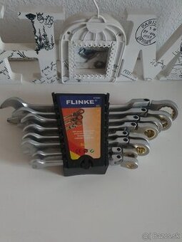 Predam novu sadu klucov FLINKE,racna,vidlica,8 kusov -