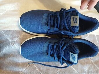 Tenisky Nike