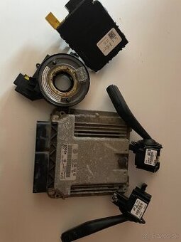 Predám ECU motorovú riadiacu jednotku BOSCH 03G 906 016 AG