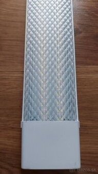 Led svetla 120cm priesvitne