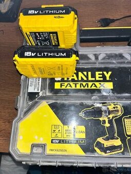 Stanley Fatmax uťahovak s príklepom