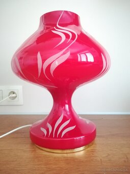 RETRO SKLENENA LAMPA VINTAGE DIZAJN SOCIK