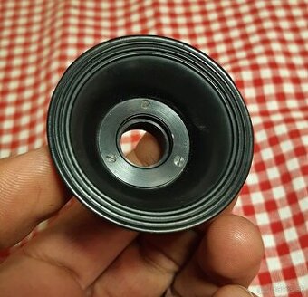 Gumová očnice Pentacon (Six, Praktica, Praktina, Pentina)