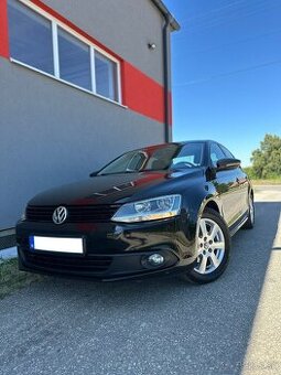 Volkswagen Jetta 1.6 TDi CR DSG