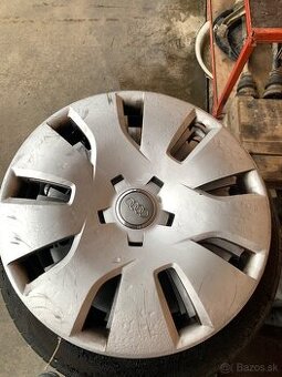 Predám plechové disky 5x112 r16 plu puklice