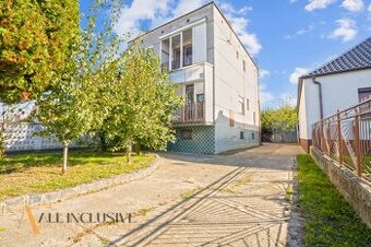 ALL INCLUSIVE | NA PREDAJ 4-IZBOVÝ POSCHODOVÝ RODINNÝ DOM, V