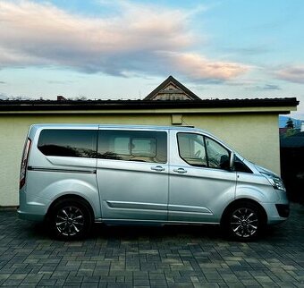 TOURNEO CUSTOM 2,2 114kw,po GO,TitaniumX, 8 míst,nez.top,DPH