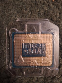 Intel core i7 13700kf