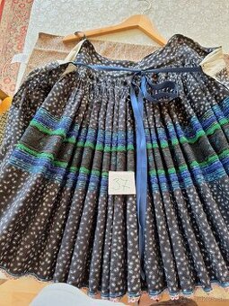 Tekovský ľudový kroj