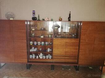 Darujem obývaciu skriňu za odvoz